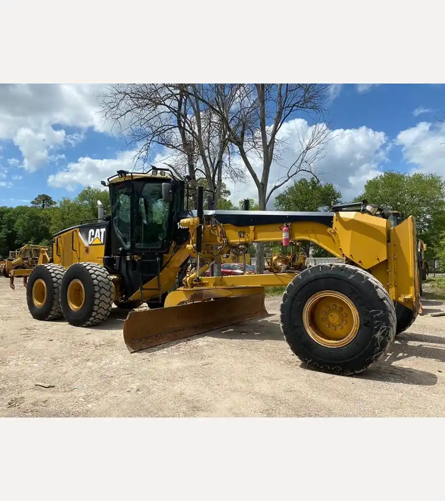 2012 Caterpillar 14M - Caterpillar Motor Grader - caterpillar-motor-grader-14m-0d03e9fb-1.jpeg