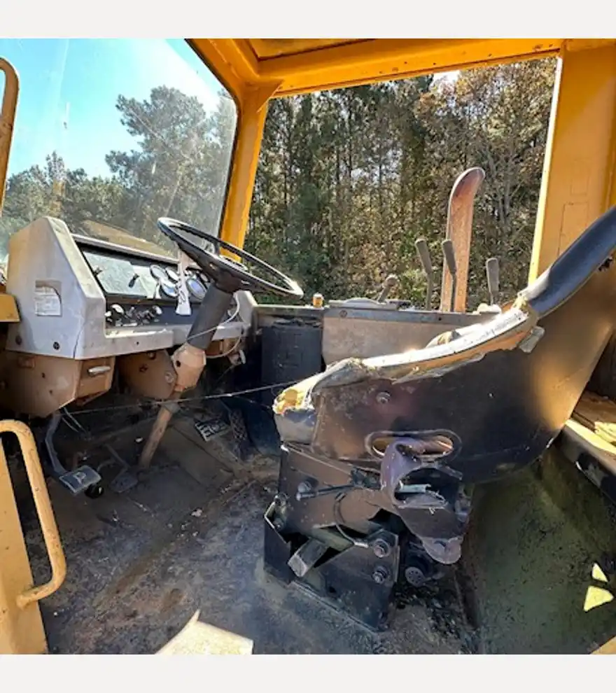 1994 DEERE 862B Motor Scraper - DEERE Other Construction Equipment - caterpillar-other-construction-equipment-862b-motor-scraper-f2867aa5-4.jpg