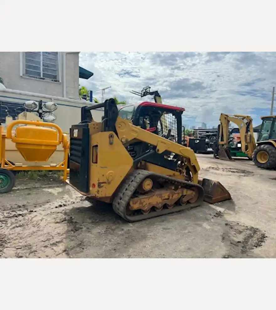 2019 Caterpillar 259D - Caterpillar Skid Steers - caterpillar-skid-steers-259d-4e2be229-4.jpg