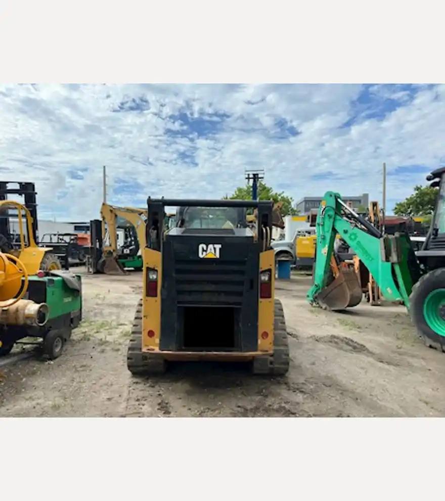2019 Caterpillar 259D - Caterpillar Skid Steers - caterpillar-skid-steers-259d-4e2be229-5.jpg