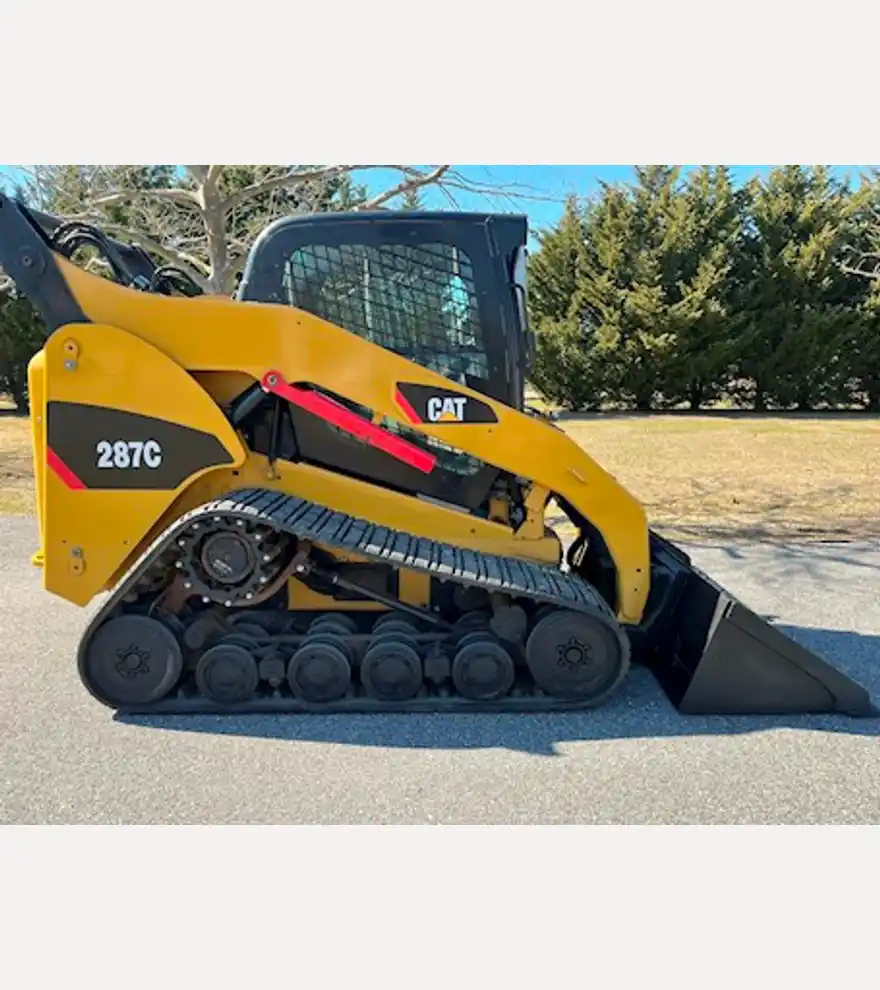 2008 Caterpillar 287C - Caterpillar Skid Steers - caterpillar-skid-steers-287c-7543d60a-3.jpg