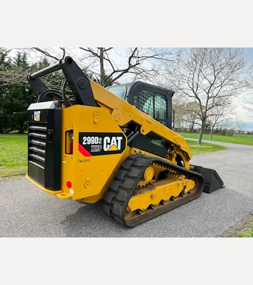2016 Caterpillar 299D XHP - Caterpillar Skid Steers - caterpillar-skid-steers-299d-xhp-2826fa1e-3.jpg