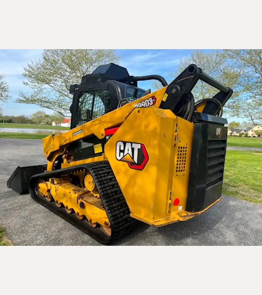 2020 Caterpillar 299D3 XE Land Management - Caterpillar Skid Steers - caterpillar-skid-steers-299d3-xe-land-management-097f02c0-4.JPG