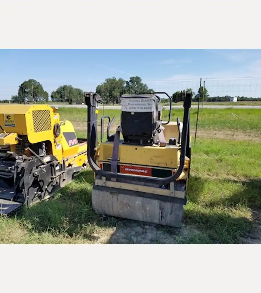 2003 Dynapac CC122 12 SERIES - Dynapac Compactors - db737acd-28f4-4ee3-9ebb-979a4eb3c71a.jpg