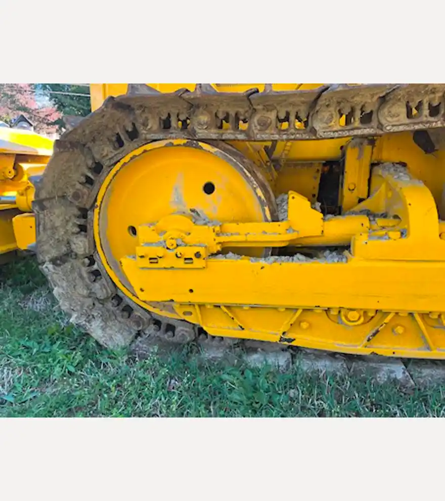 1985 DEERE 450D - DEERE Bulldozers - deere-bulldozers-450d-340e275c-15.jpg