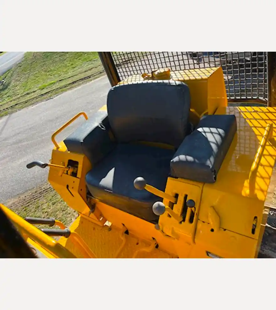 1985 DEERE 450D - DEERE Bulldozers - deere-bulldozers-450d-ddd72fad-9.jpg