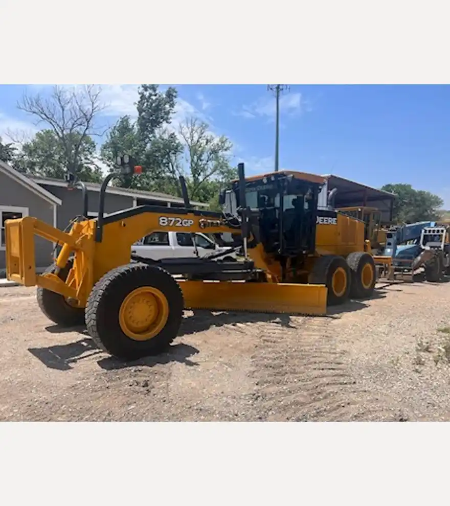 2011 DEERE 872GP - DEERE Motor Grader - deere-motor-grader-872gp-ea84fc20-1.jpeg