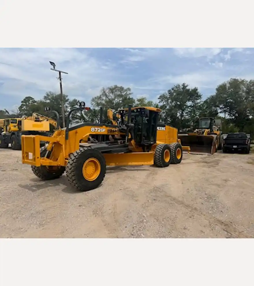 2011 DEERE 872GP - DEERE Motor Grader - deere-motor-grader-872gp-ea84fc20-2.jpg