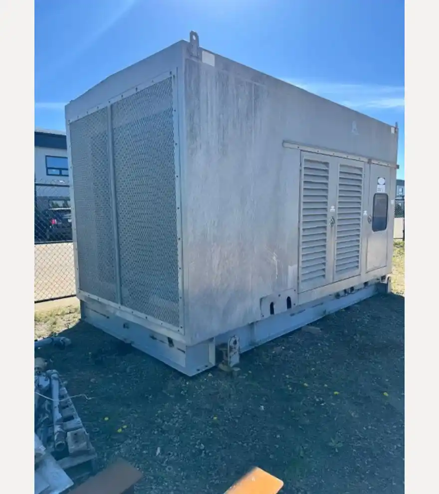  Detroit 800 KW in Enclosure - Detroit Generators - detroit-generators-800-kw-in-enclosure-117b78e8-1.jpg