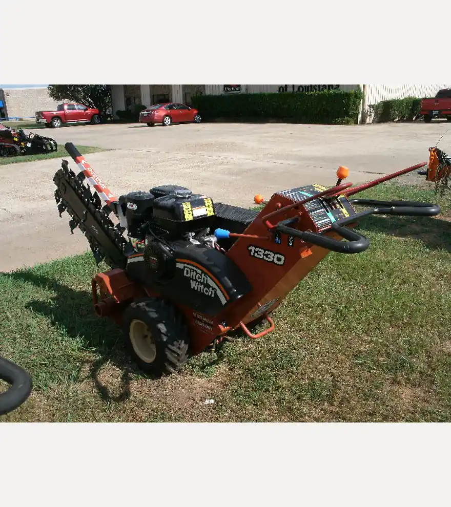 2005 Ditch Witch 1330 - Ditch Witch Other Construction Equipment - ditch-witch-other-construction-equipment-1330-269d22ab-2.JPG