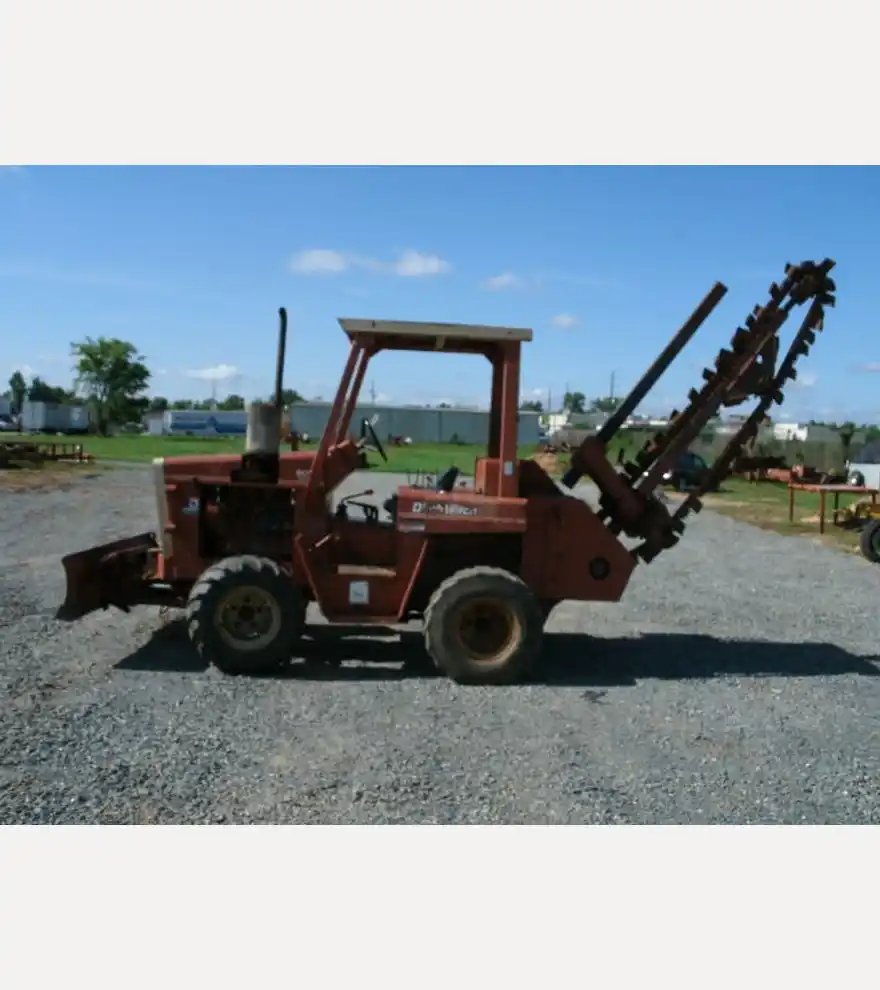 1987 Ditch Witch 5010 - Ditch Witch Other Construction Equipment - ditch-witch-other-construction-equipment-5010-daa3f830-4.JPG