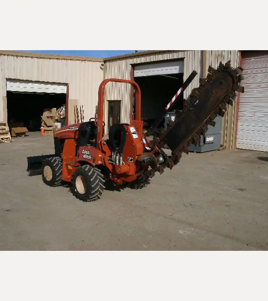 2013 Ditch Witch RT45 - Ditch Witch Other Construction Equipment - ditch-witch-other-construction-equipment-rt45-44afe436-1.JPG