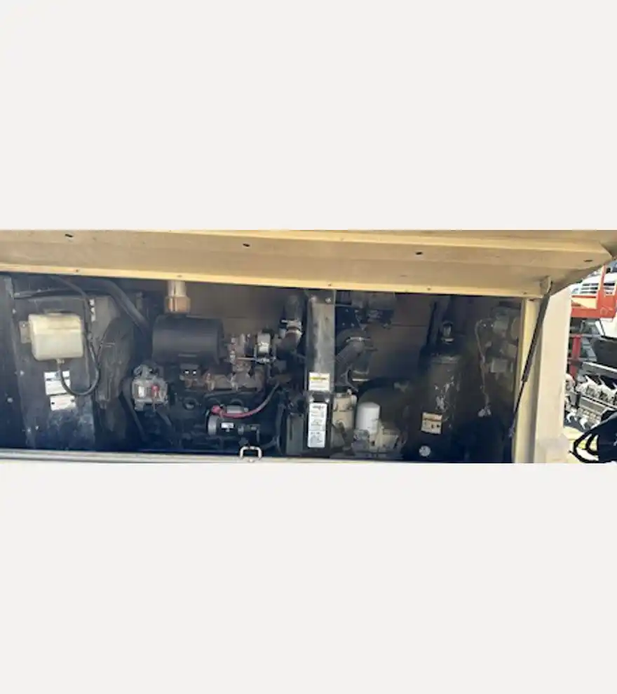2014 Doosan 185 Air Compressor - Doosan Air Compressors - doosan-air-compressors-185-air-compressor-859bf092-8.jpeg
