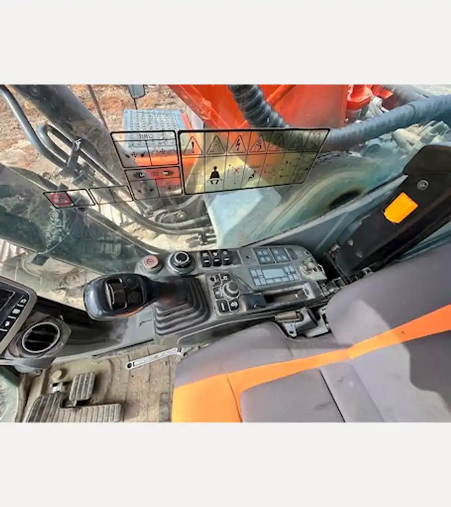 2015 Doosan DX350LC-5 - Doosan Excavators - doosan-excavators-dx350lc-5-d853a9a7-4.jpg