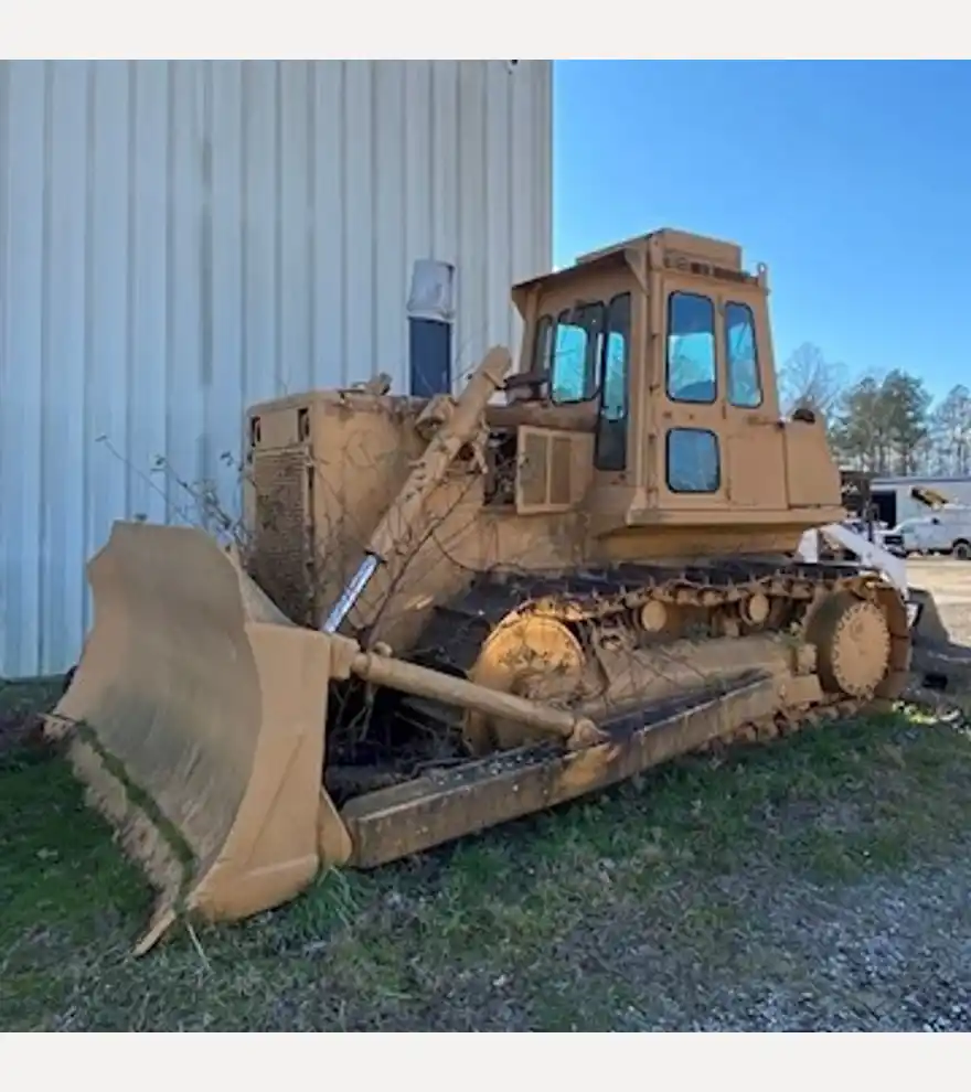 1988 Dresser TD20G Crawler Dozer - Dresser Bulldozers - dresser-bulldozers-td20g-crawler-dozer-570ddf5b-1.JPG