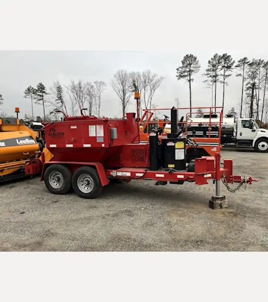 2021 Falcon 4 Ton Hotbox - Falcon Trailers - falcon-trailers-4-ton-hotbox-91a8c673-1.jpg