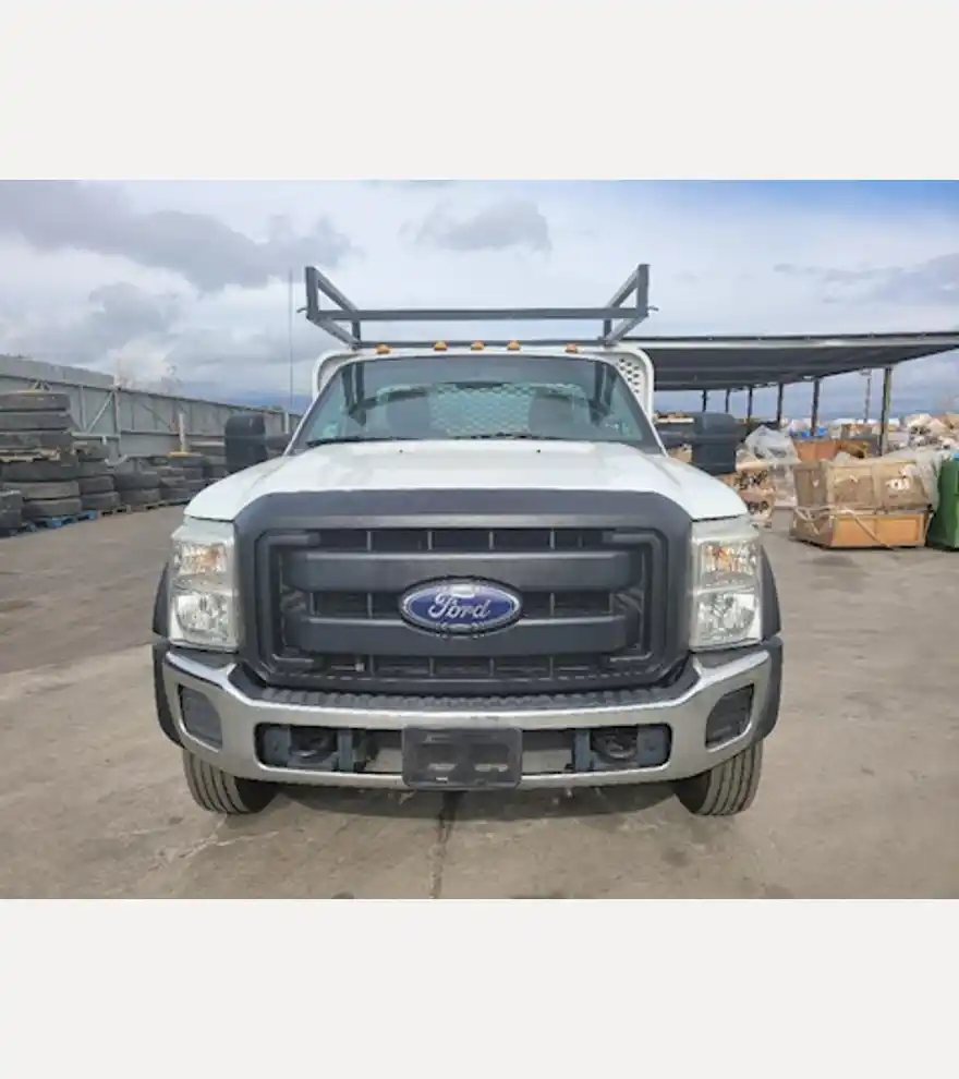 2014 Ford F550 FLATBED - Ford Other Trucks & Trailers - ford-other-trucks-trailers-f550-flatbed-9f3da0f0-2.jpg