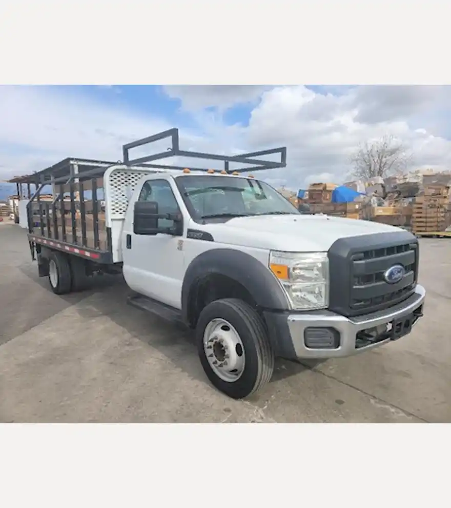 2014 Ford F550 FLATBED - Ford Other Trucks & Trailers - ford-other-trucks-trailers-f550-flatbed-9f3da0f0-3.jpg