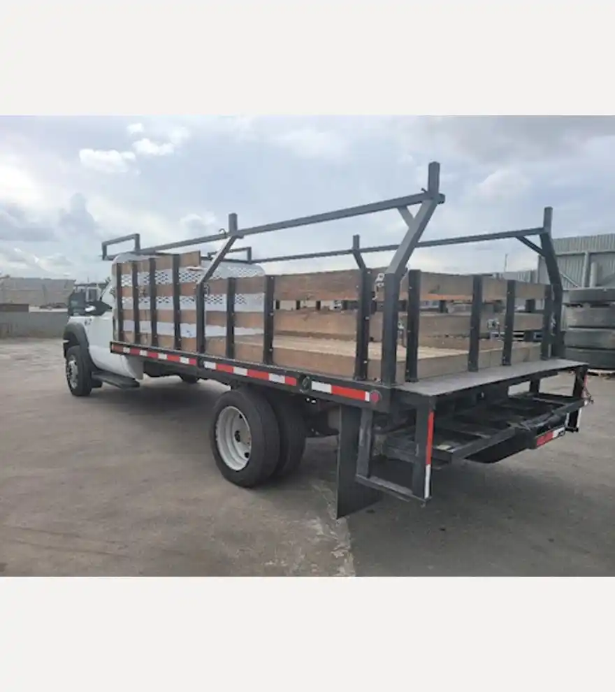 2014 Ford F550 FLATBED - Ford Other Trucks & Trailers - ford-other-trucks-trailers-f550-flatbed-9f3da0f0-7.jpg