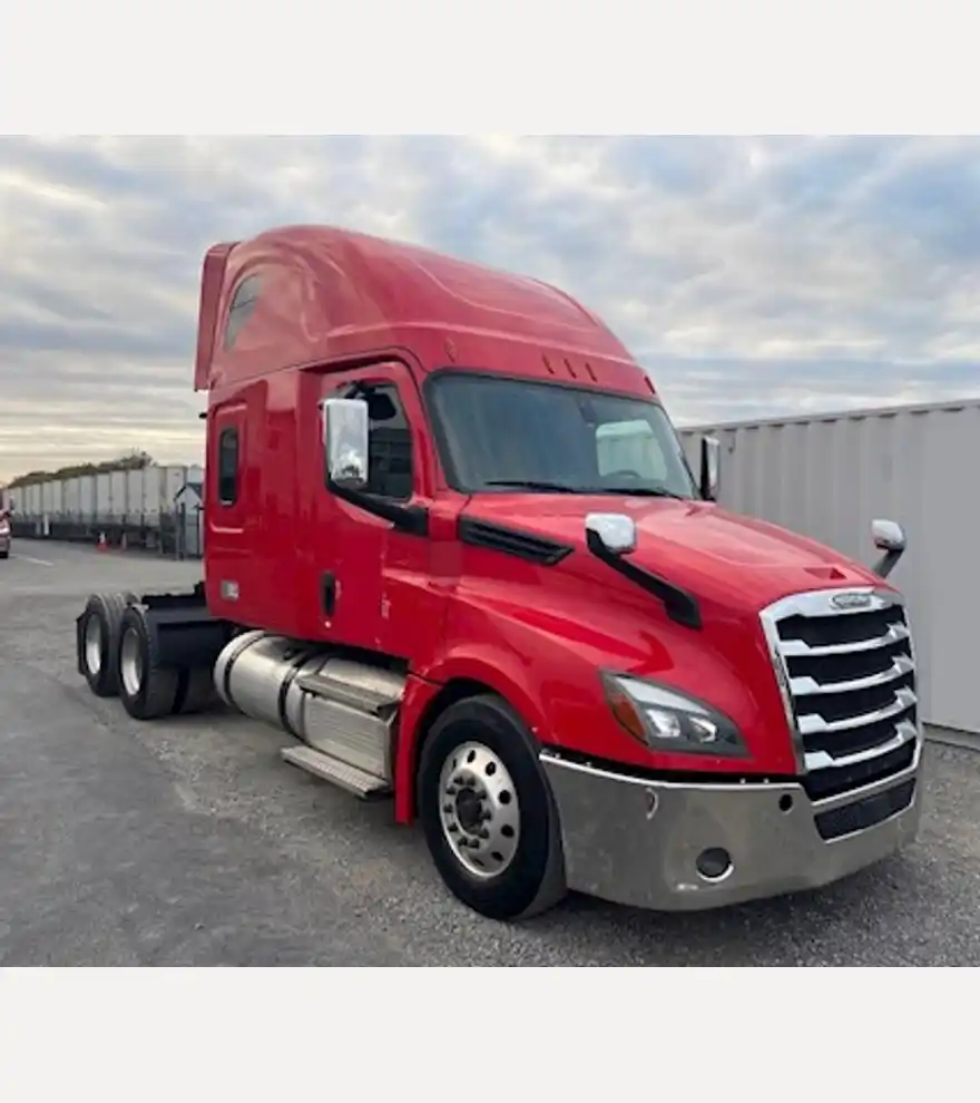 2019 Freightliner Cascadia 126 Road Tractor - Freightliner Cab Chassis Trucks - freightliner-cab-chassis-trucks-cascadia-126-road-tractor-c4417870-1.jpg
