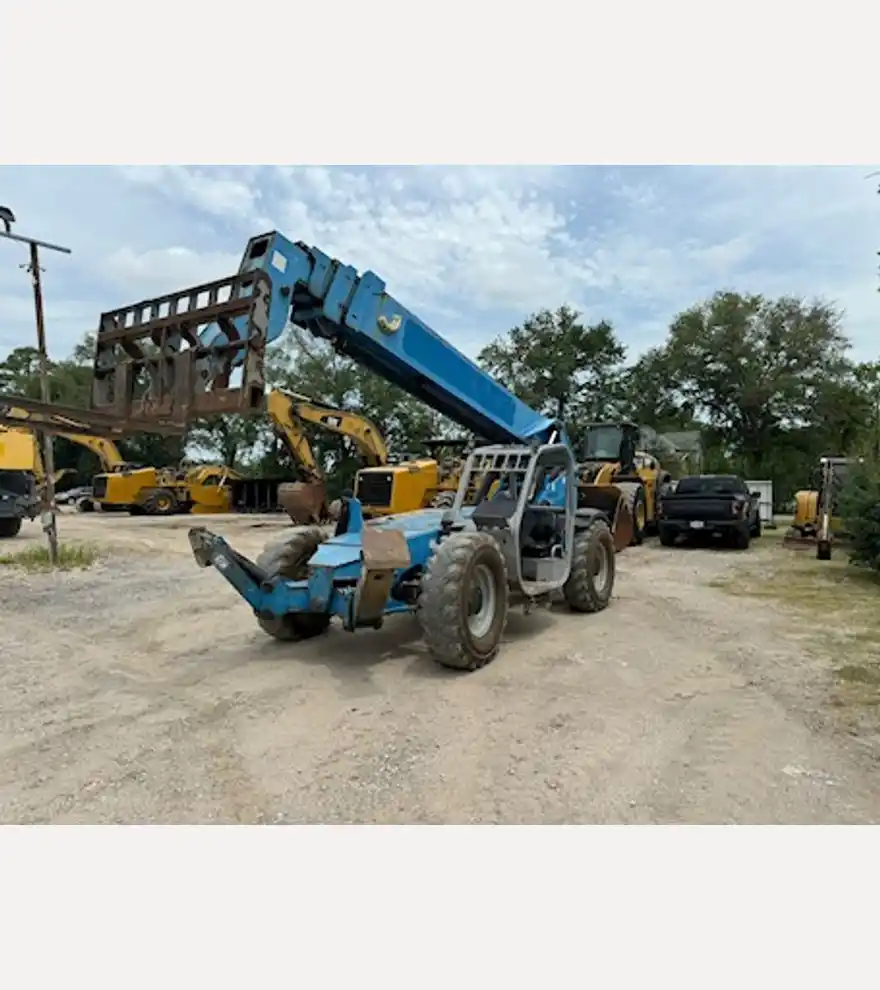 2012 Genie GTH1056 - Genie Other Lifts & Handlers - genie-other-lifts-handlers-gth1056-d0e811cc-3.jpeg