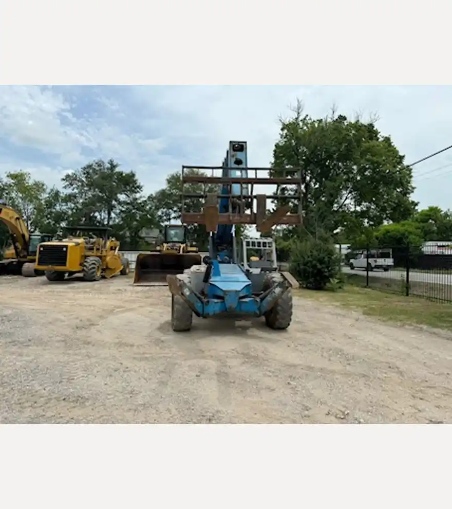 2012 Genie GTH1056 - Genie Other Lifts & Handlers - genie-other-lifts-handlers-gth1056-d0e811cc-5.jpeg