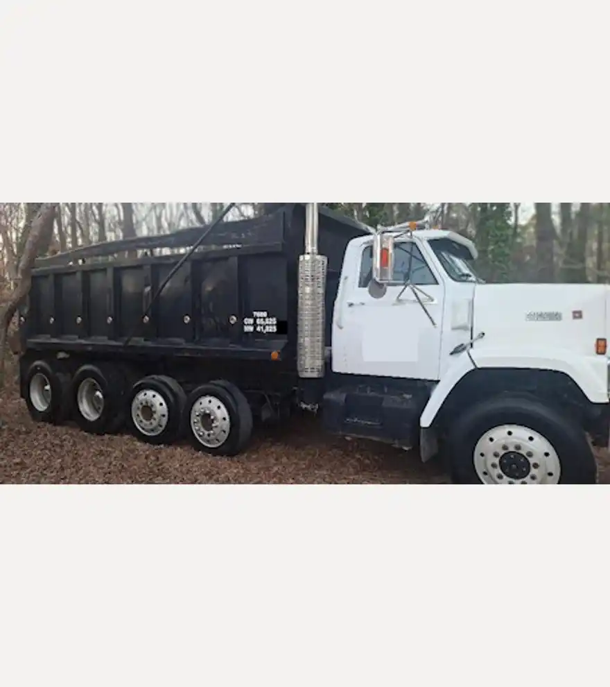 1989 GMC Brigadier Quad Axle Dump Truck (Stk#: 3435) - GMC Dump Trucks - gmc-dump-trucks-brigadier-quad-axle-dump-truck-stk-3435-adb0d983-3.jpg