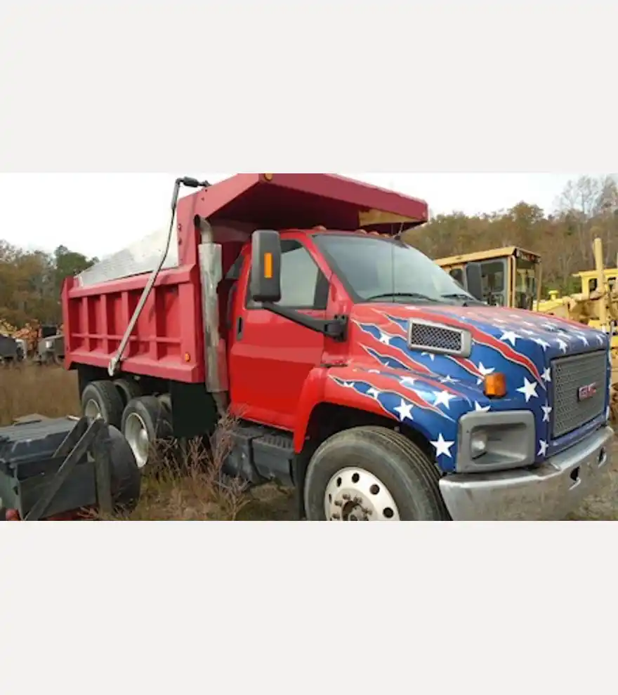 2004 GMC Tandem Axle Dump Truck - GMC Dump Trucks - gmc-dump-trucks-tandem-axle-dump-truck-df818b33-1.JPG