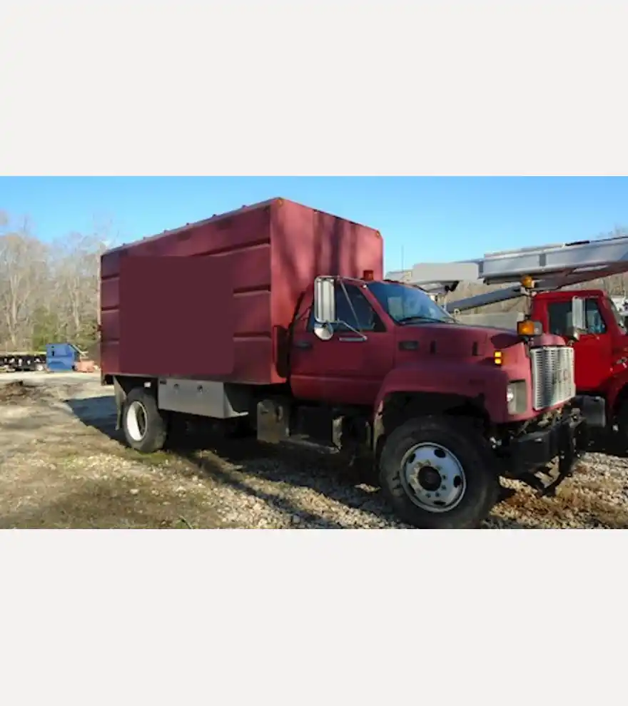 2000 GMC C7500 Chip Truck - GMC Other Trucks & Trailers - gmc-other-trucks-trailers-c7500-chip-truck-ee740e23-1.JPG