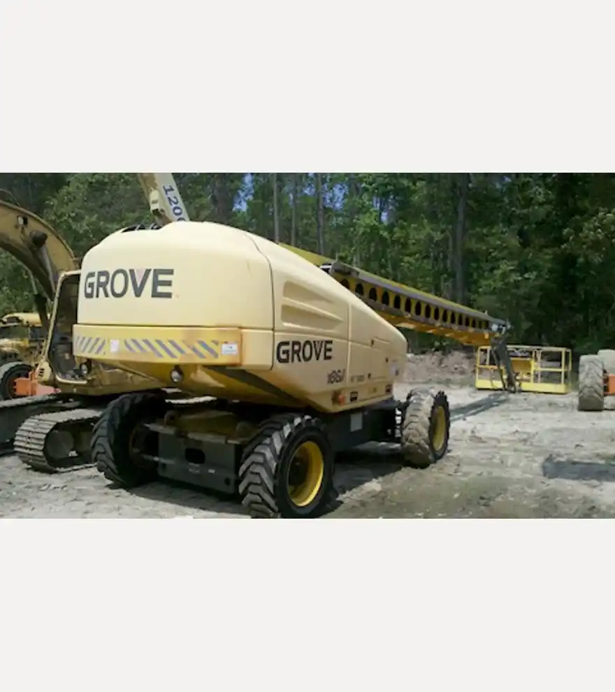 2002 Grove T86J 4 X 4 Manlift - Grove Forklifts - grove-forklifts-t86j-4-x-4-manlift-661dc4f2-2.jpg
