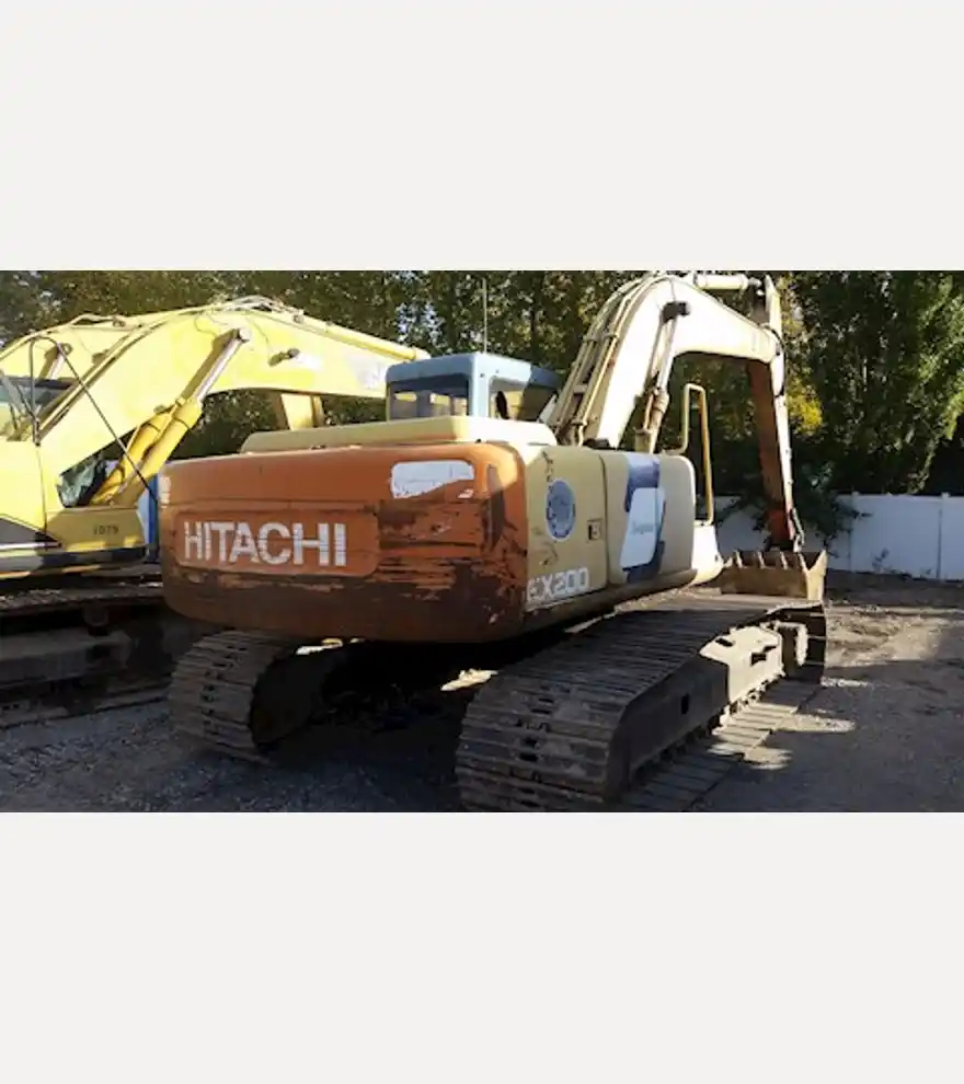 1994 Hitachi EX200LC-3 - Hitachi Excavators - hitachi-excavators-ex200lc-3-5938d155-5.jpg