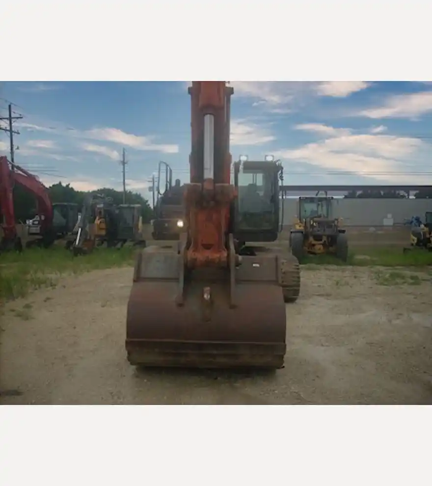 2015 Hitachi ZX380LC-6N - Hitachi Excavators - hitachi-excavators-zx380lc-6n-b66e6c7c-6.jpg