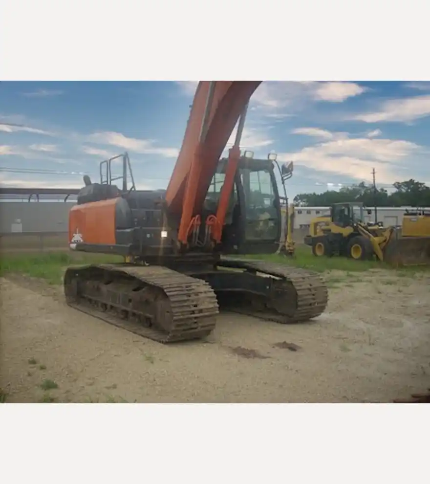 2015 Hitachi ZX380LC-6N - Hitachi Excavators - hitachi-excavators-zx380lc-6n-b66e6c7c-9.jpg