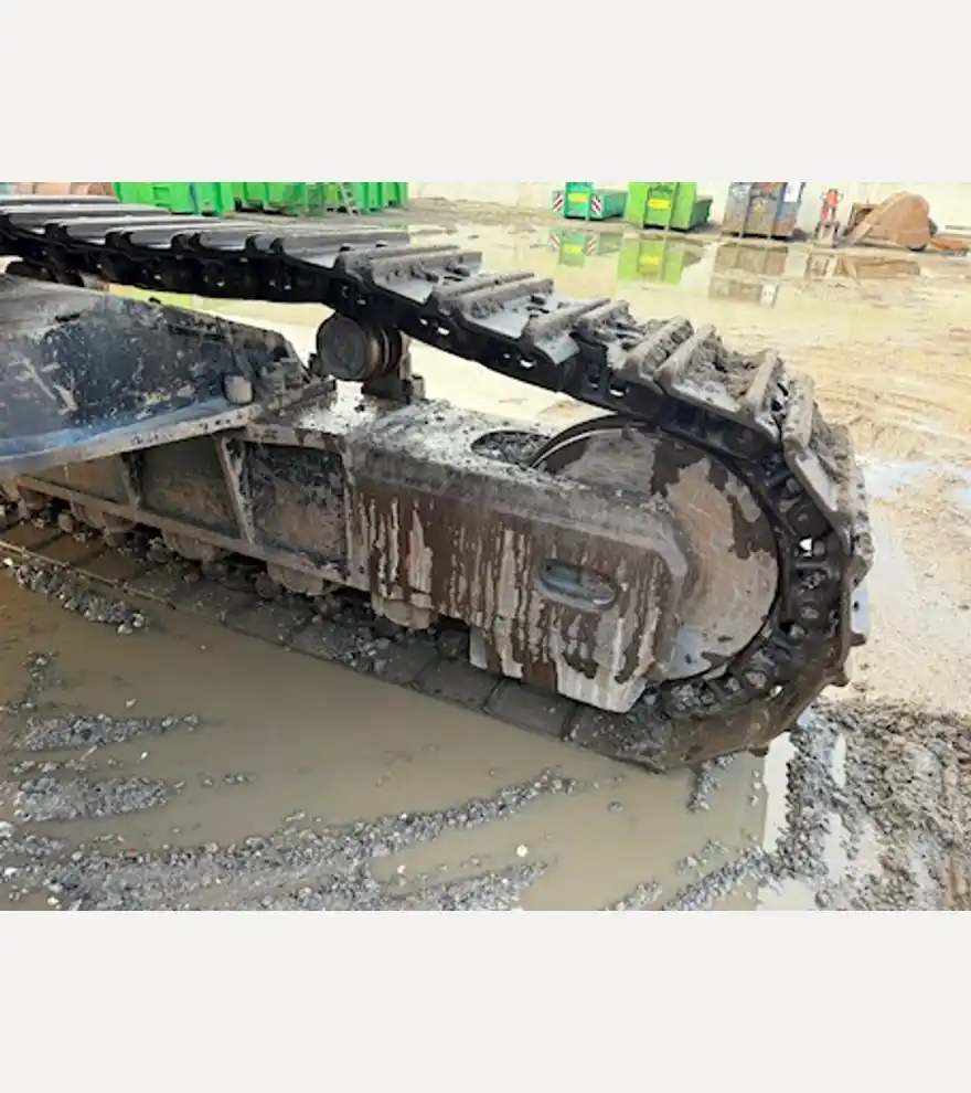 2017 Hitachi ZX690LCR-6 - Hitachi Excavators - hitachi-excavators-zx690lcr-6-108f7638-13.JPEG