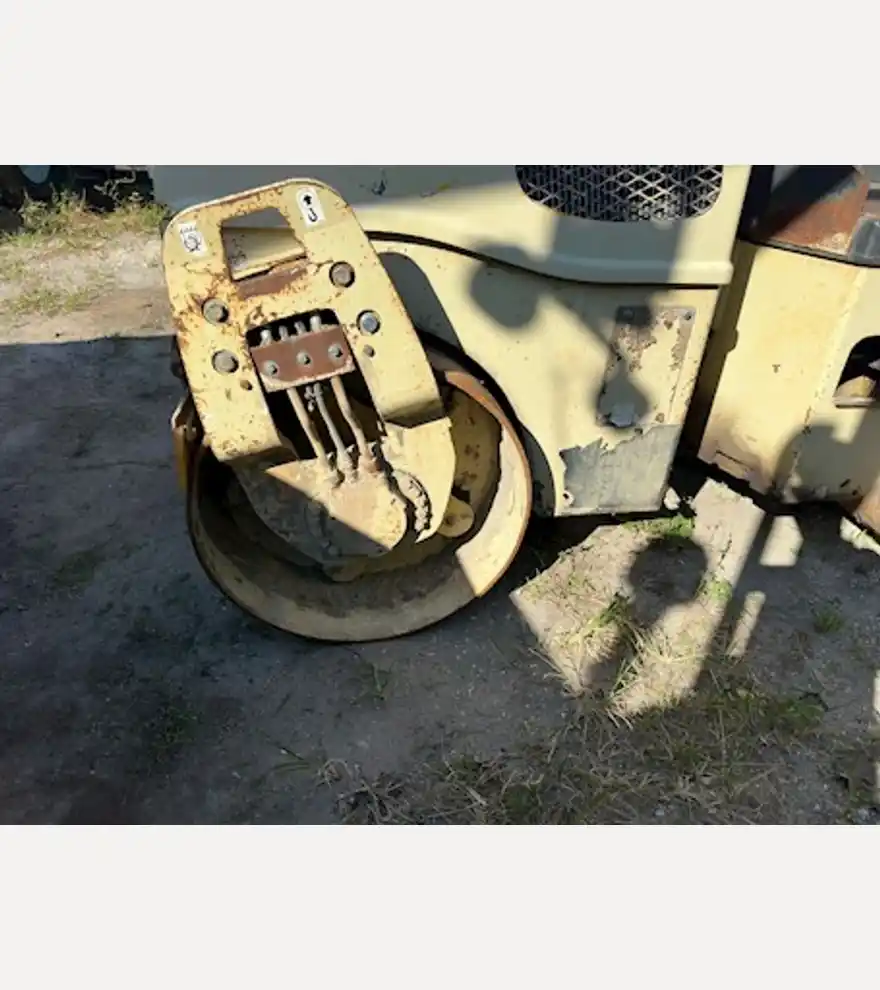 2008 Ingersoll-Rand DD24 Roller - Ingersoll-Rand Compactors - ingersoll-rand-compactors-dd24-roller-a9a18a97-8.jpg