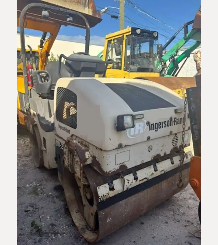 2006 Ingersoll-Rand DD28 Double Drum Roller - Ingersoll-Rand Compactors - ingersoll-rand-compactors-dd28-double-drum-roller-18fdcdc7-3.jpeg