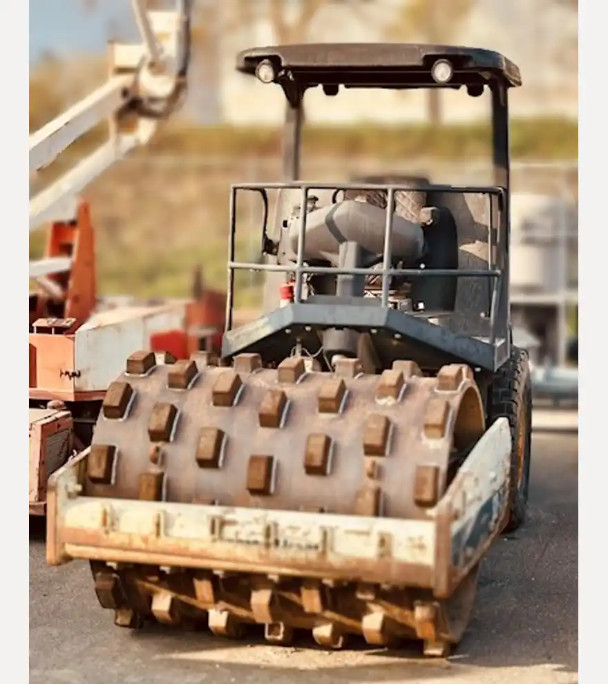 2003 Ingersoll-Rand SD-77DX - Ingersoll-Rand Compactors - ingersoll-rand-compactors-sd-77dx-ef2cd9e7-2.jpg