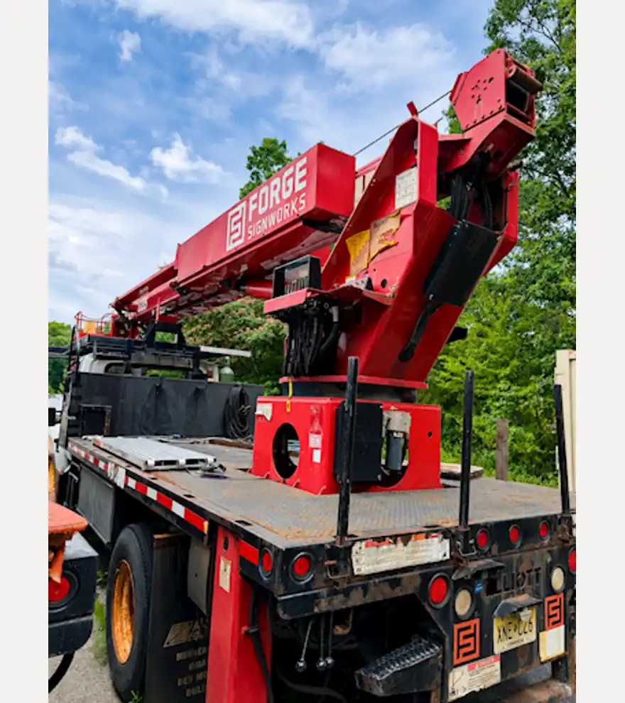 2008 International 4300 - International Boom Trucks - international-boom-trucks-4300-ec461513-1.png