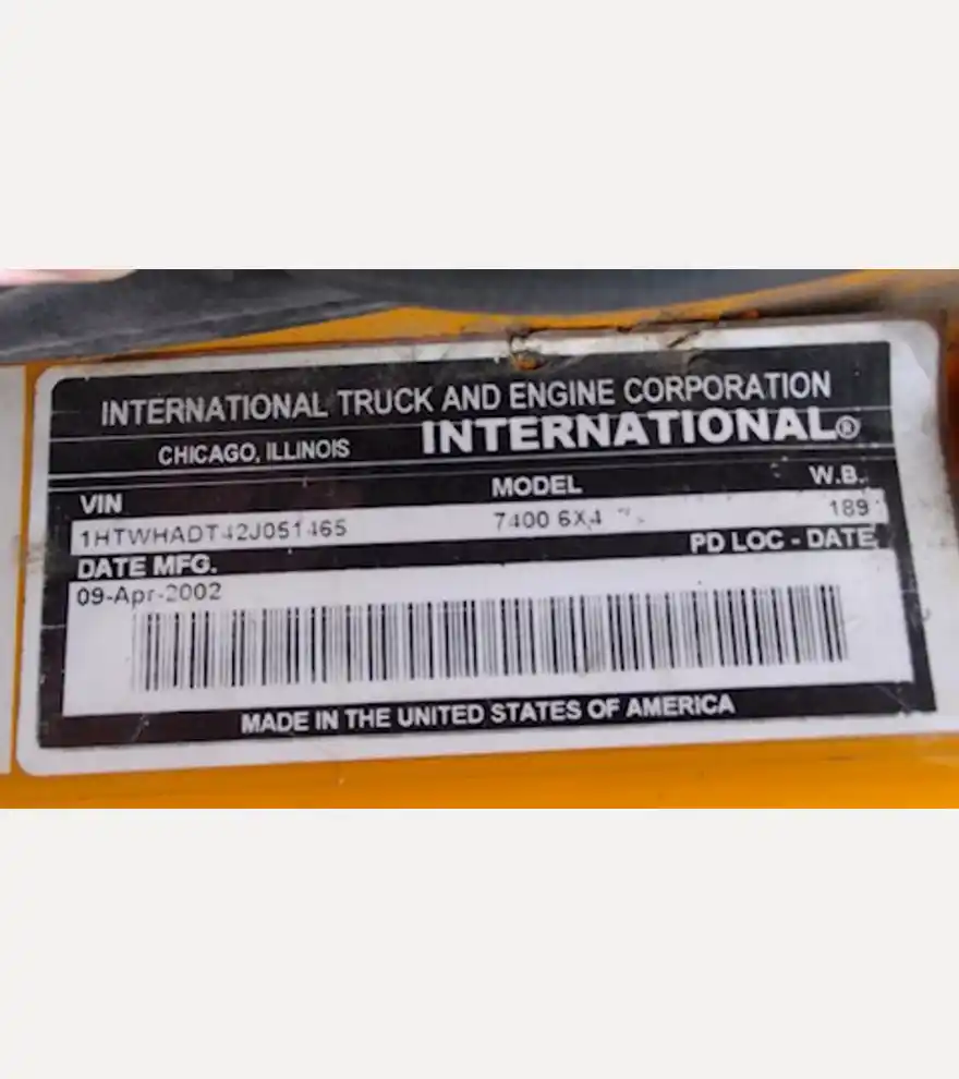 2002 International 7400 - International Dump Trucks - international-dump-trucks-7400-7a46248b-9.JPG