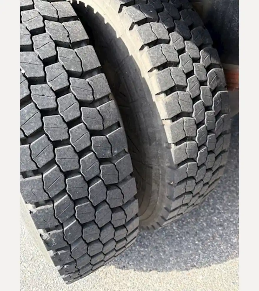 2007 International 4300 SBA Flat Bed Truck 4x2 (Stk# 3439) - International Other Trucks & Trailers - international-other-trucks-trailers-4300-sba-flat-bed-truck-4x2-stk-3439-ee02edf6-10.jpg