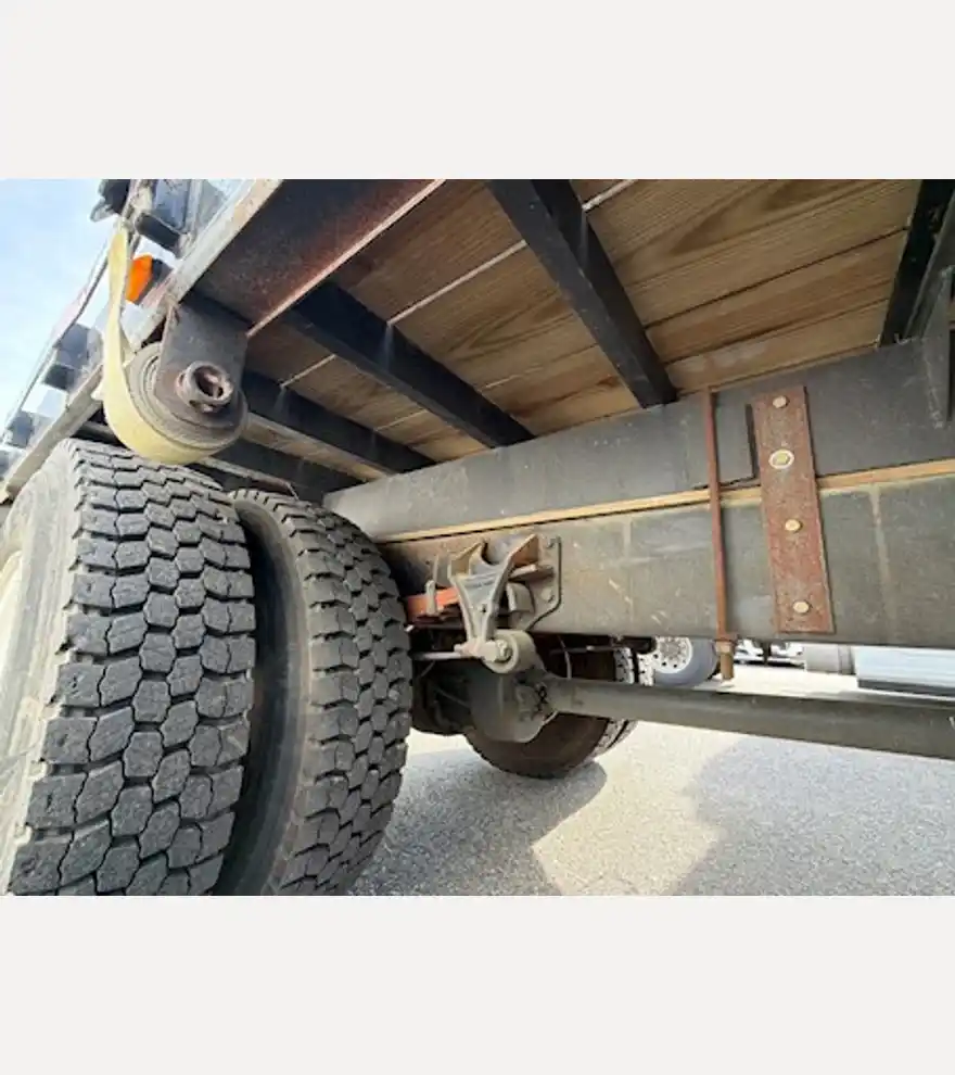 2007 International 4300 SBA Flat Bed Truck 4x2 (Stk# 3439) - International Other Trucks & Trailers - international-other-trucks-trailers-4300-sba-flat-bed-truck-4x2-stk-3439-ee02edf6-5.jpg