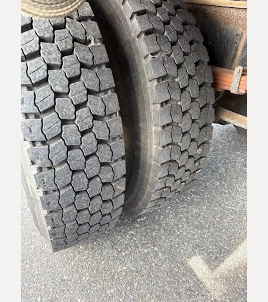 2007 International 4300 SBA Flat Bed Truck 4x2 (Stk# 3439) - International Other Trucks & Trailers - international-other-trucks-trailers-4300-sba-flat-bed-truck-4x2-stk-3439-ee02edf6-6.jpg