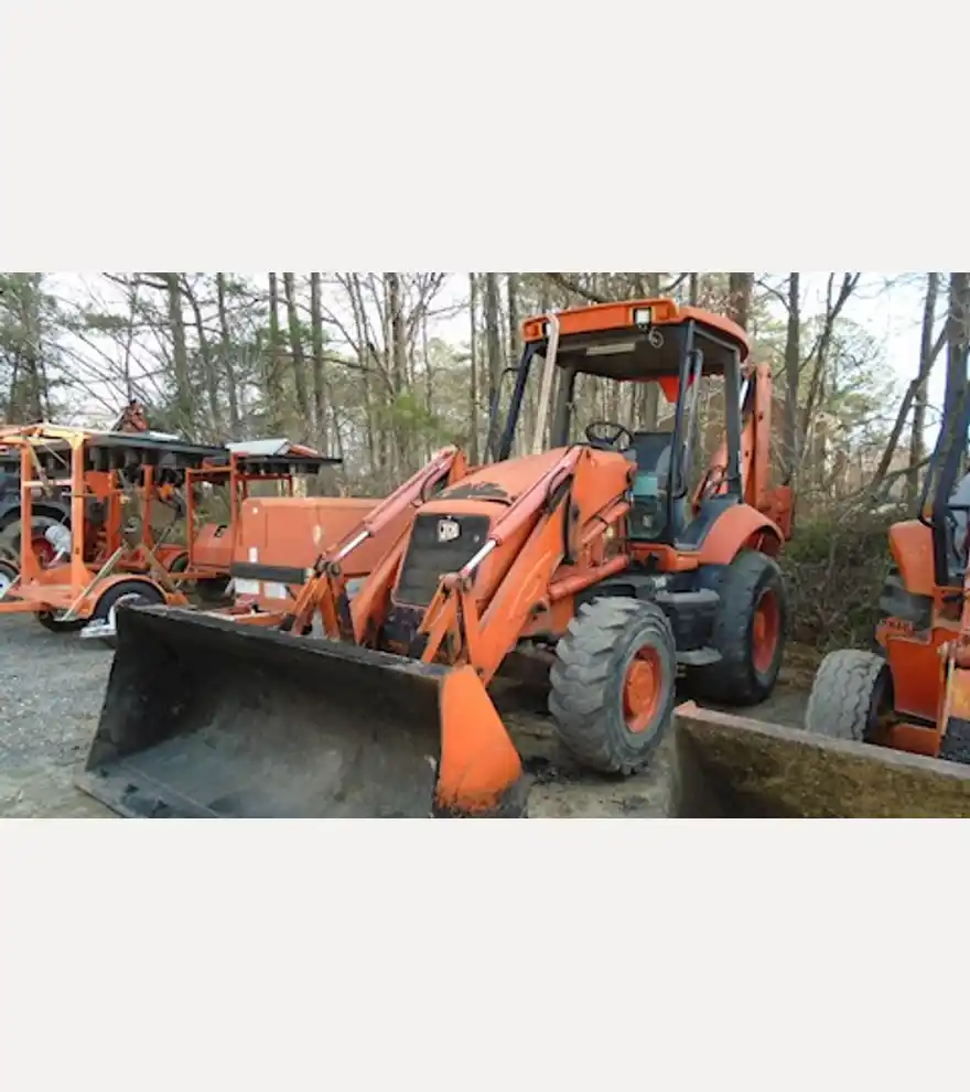 2004 JCB 214T Backhoe Loader - JCB Loader Backhoes - jcb-loader-backhoes-214t-backhoe-loader-88bd6777-1.JPG