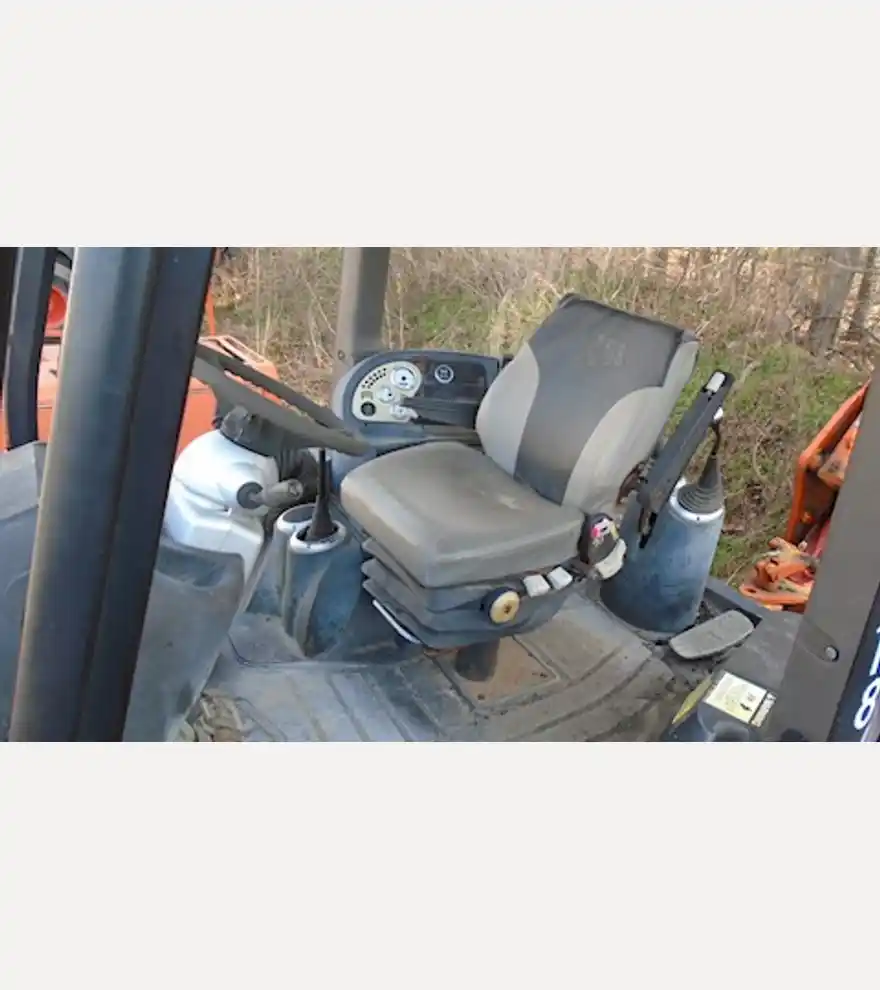 2004 JCB 214T Backhoe Loader - JCB Loader Backhoes - jcb-loader-backhoes-214t-backhoe-loader-88bd6777-15.JPG