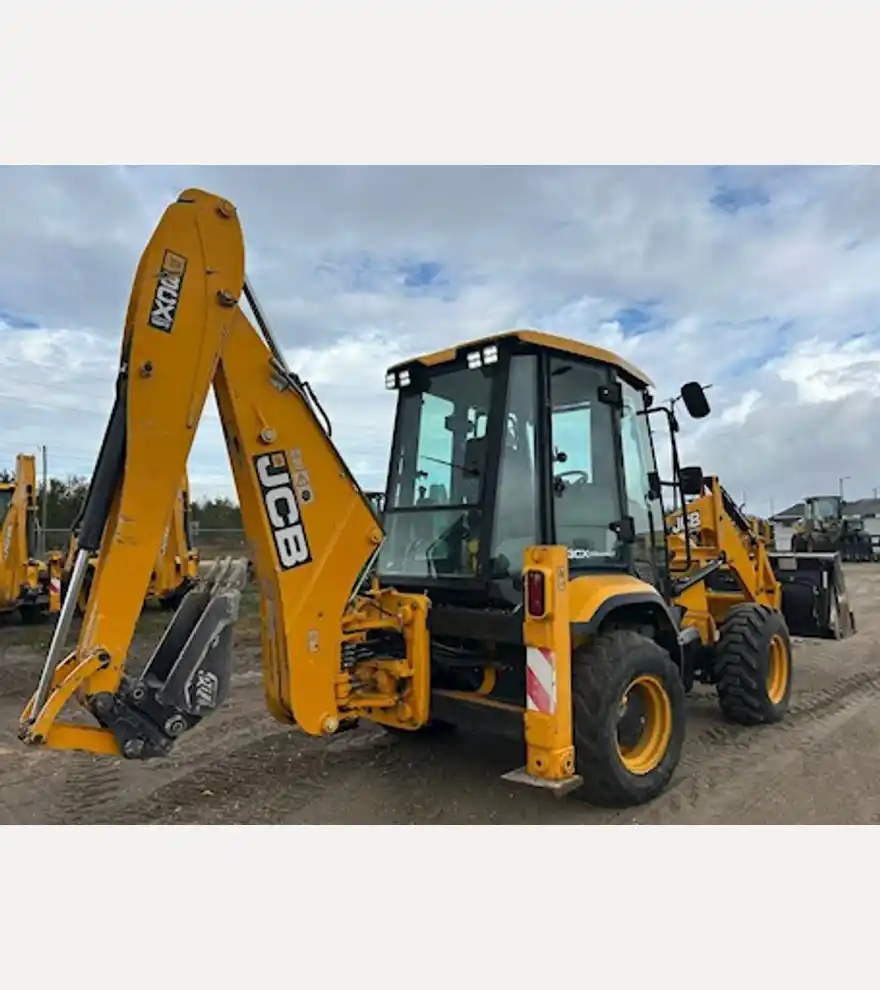 2017 JCB 3CX Backhoe - JCB Loader Backhoes - jcb-loader-backhoes-3cx-backhoe-b4e03fc1-1.jpg