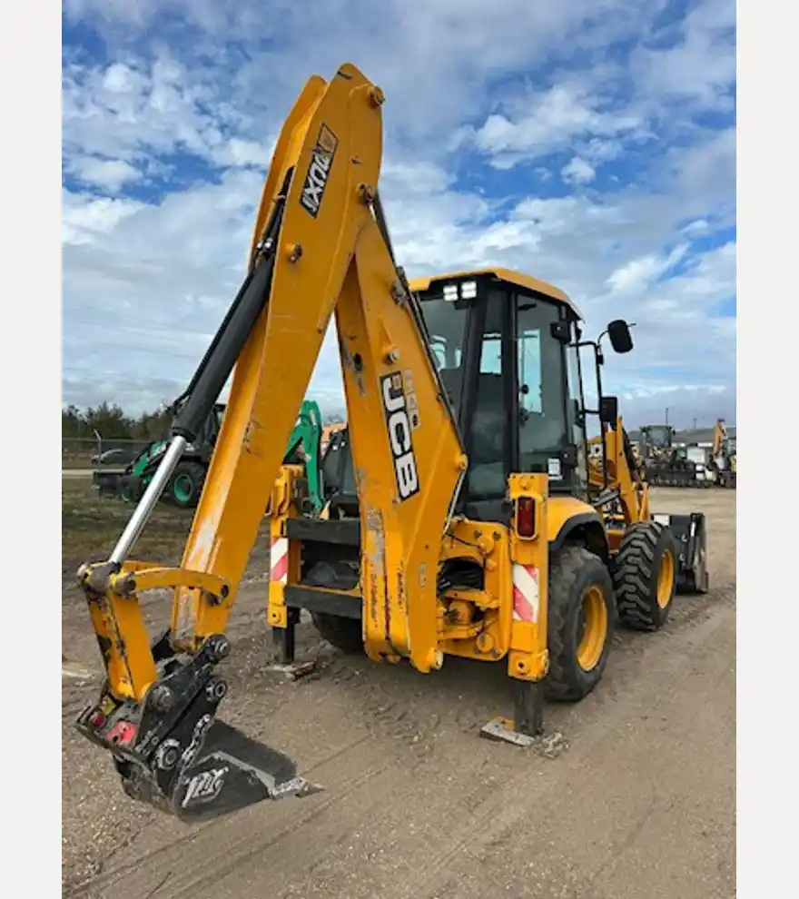 2017 JCB 3CX Backhoe - JCB Loader Backhoes - jcb-loader-backhoes-3cx-backhoe-b4e03fc1-3.jpg