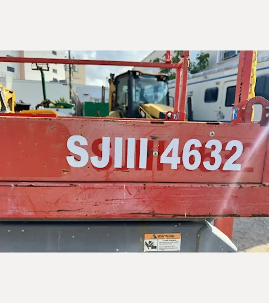 2016 JLG 32' Electric Scissor Lift - JLG Other Lifts & Handlers - jlg-other-lifts-handlers-32-electric-scissor-lift-98338424-3.jpg