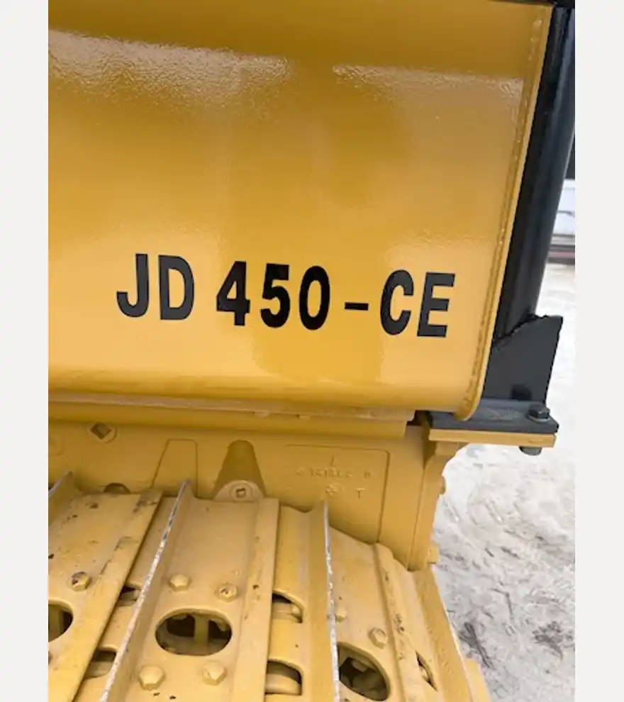 1976 John Deere 450CE - John Deere Bulldozers - john-deere-bulldozers-450ce-d4a415f9-11.jpg
