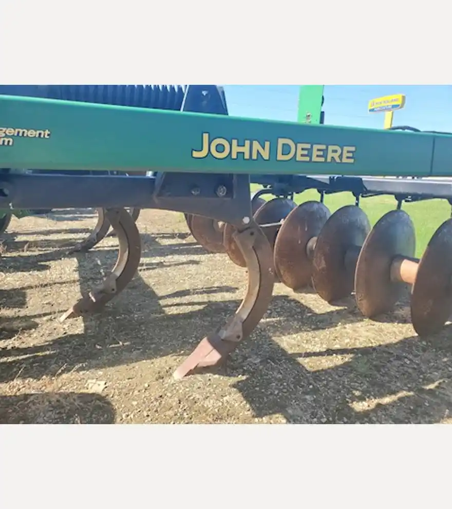 2004 John Deere 512 - John Deere Disc, Tine & Tillage - john-deere-disc-tine-tillage-512-3620185c-6.jpg