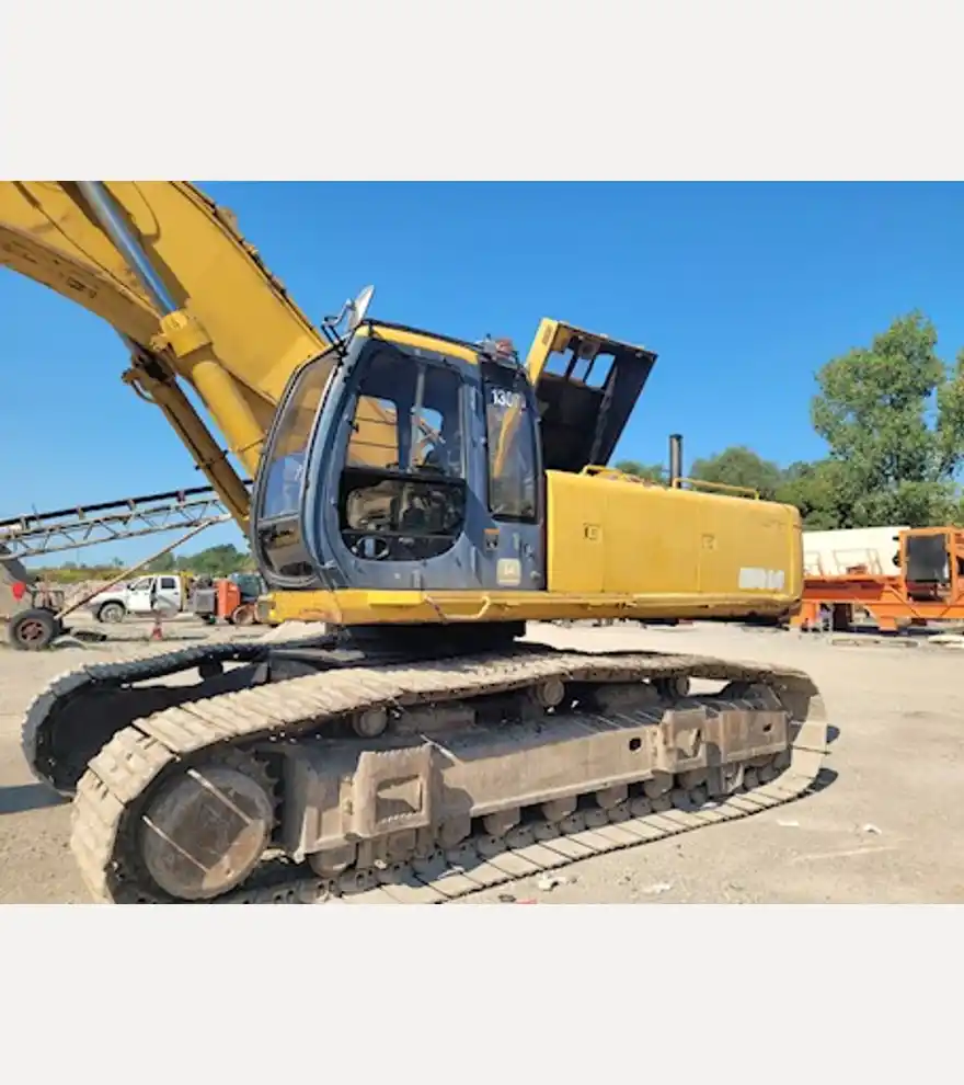 2001 John Deere 550 LC - John Deere Excavators - john-deere-excavators-550-lc-488a714d-3.jpg